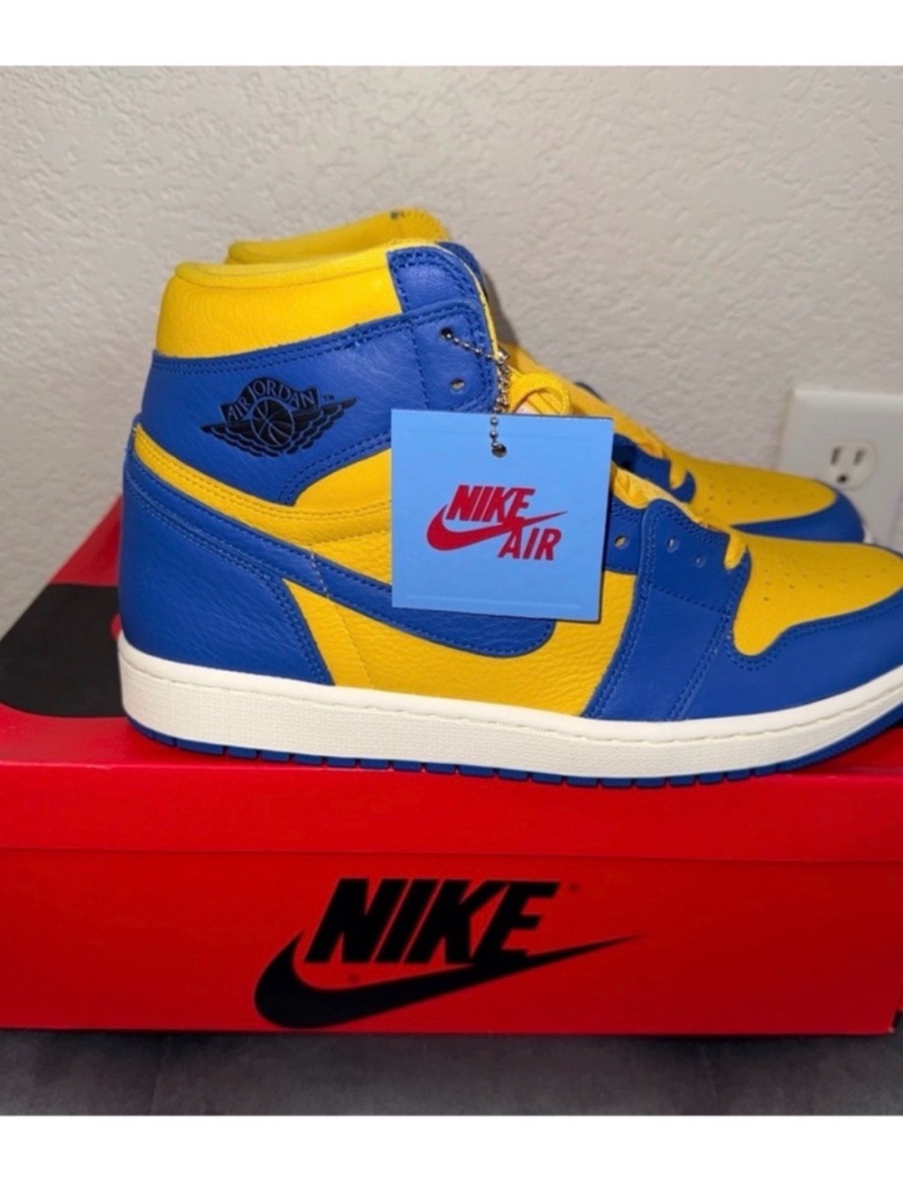 Nike Air Jordan 1 High Reverse Laney Sneakers in Blue and Yellow